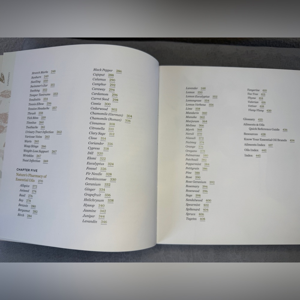 Essential Oils Natural Remedies A-to-Z Book - Picture 8 of 16